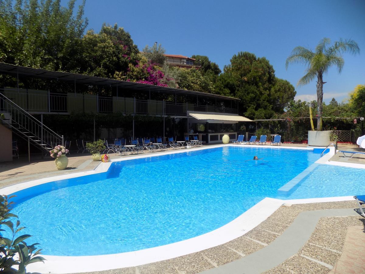 Lefkas Blue Hotel Nikiana Exterior foto